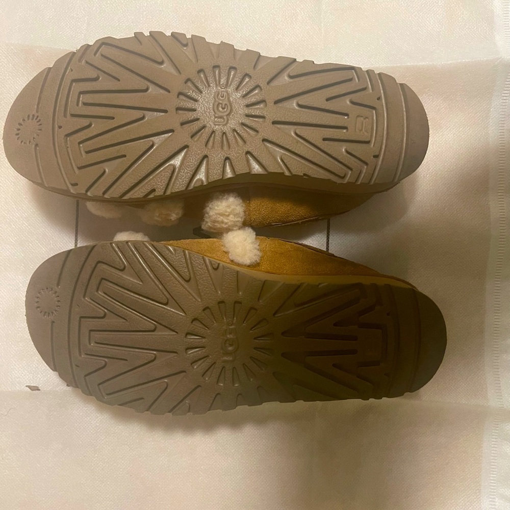 Ugg Slippers - image 2